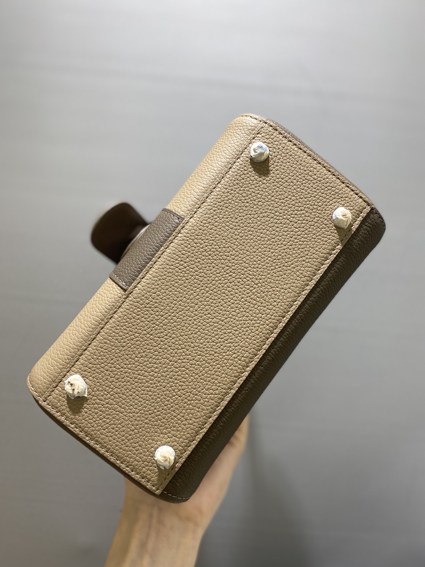 델보 브리앙 MM 토고백 스몰